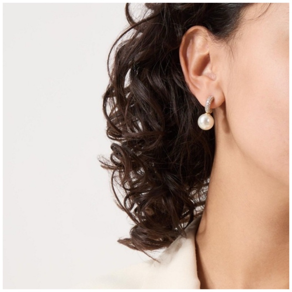 KATE SPADE • Gold Showtime Crystal Drop Huggies Hoop Pearl Earrings - Picture 3 of 4